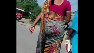 Panasnya Bokong Menggoda di Balik Sari