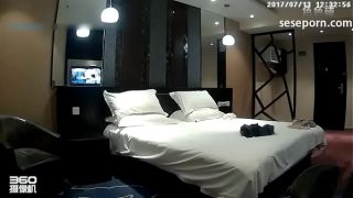 Bercinta dengan gadis Tionghoa seksi di kamar hotel (Rekaman Kamera)