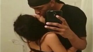 Video Mesum Gadis Asia dan Kekasih Afrika Beredar di Internet