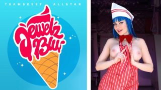 Waktunya Menikmati Es Krim Sensual