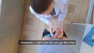 Dokter muda Rusia melayani nafsu di klinik dengan mulut sensualnya! (ASMR POV)
