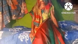 Bhabhi desi ngentot dari belakang gaya anjing