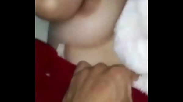 Saudara Tiri Dipuaskan Oleh Penis Besar
