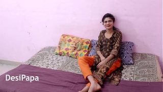 Gadis Remaja India Imut Bercinta Ganas dengan Kekasihnya dalam Audio Hindi Panas untuk Penggemar Desi