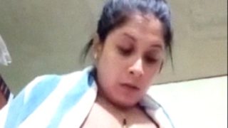 Gadis TCS Chennai bugil telanjang untuk pacar dengan goyangan seksi