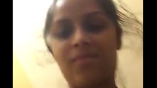 Tampilkan memek gadis Punjab yang menggoda