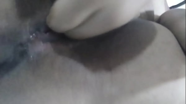 Ibu Muslim Arab Menggapai Puncak Kenikmatan di Webcam Langsung dengan Cadar