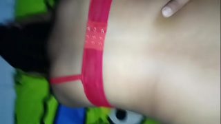Asisten rumah tangga Indonesia berbadan seksi menggoda majikan hingga ranjang part5