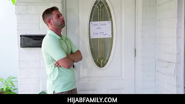 Arab Anal Malaikat dengan Bokong Menggoda Dihardcore Anal!
