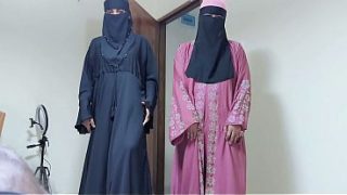 Desi bhabhi nafsu sama ukuran gede yang bikin panas