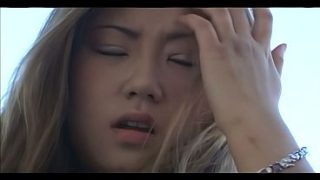 Kecuali kalau tujuannya untuk ngentot dua editor horny yang lagi bikin film terbarunya!
