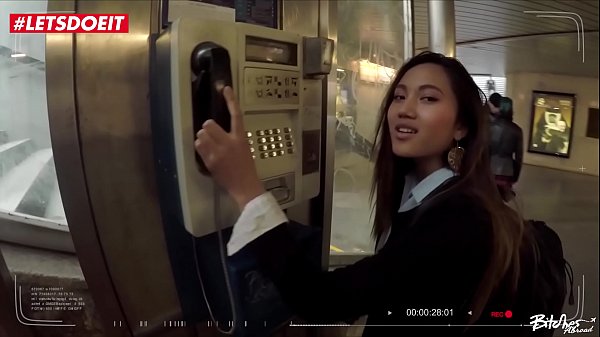 Anak Perempuan Berkemih