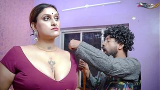 Desi Bhabhi Ganas Ngentot dengan Tukang Jahat di Kampung, Film Panas Full Bahasa Hindi