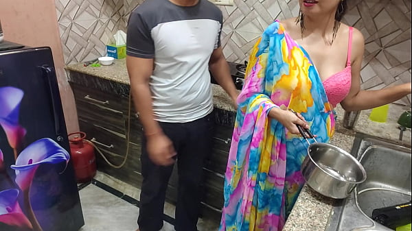 Bhabhi Mesum Digoyang Ganas Devar Pertama Kali di Dapur
