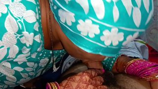 Video panas Karwa Chauth: adegan oral dan anal dengan suara menggoda dalam bahasa Hindi