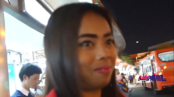 Gadis Asia montok doyan digoyang sampai dalam