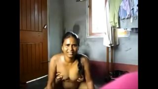 Pasangan India panas bikin video mesum di rumah
