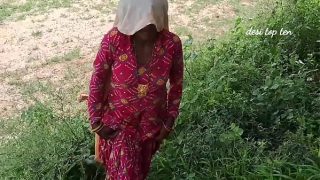 Malam ini istriku kumasuki dari belakang dengan brutal