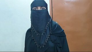 Video Mesum Istri Cantik Berhijab Milik Majikan India, Ngewe Keras Di Rumah Gue