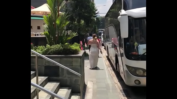 Phat Chinese bigbooty