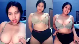 ABG montok gemoy Vira, goyangannya bikin ngilu, pingin gigit.