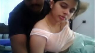 Devar ngerekam video mesum bareng Bhabhi di Kerala, bikin makin panas.
