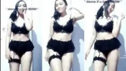 Laras Bali Viral Full 70, Bikin Muncrat Gak Tahan!