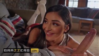 Remaja Nge-fans Banget Sama yang Gede – (Emily Willis, Danny D) – Latihan Bikin Jadi Pelacur Sempurna – Brazzers