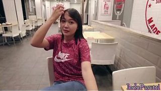 Bokep Indo paling anyar – cewek mahasiswi lagi seru selingkuh pas janjian makan siang, kontol digenjot dalem memek sampe crot.