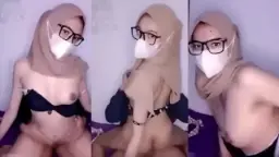 Ngentot sama pacar liar yang bikin nafsu makin menggila, sampe lupa diri.