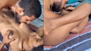 Pasangan nakal gigit payudara sambil nikmatin anal desi bikin makin liar