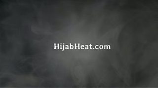 Aku nggak bisa nikahin kamu, tapi tubuh mulusku bisa kamu nikmati, Laynee James