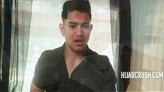 Gadis Arab Minta Pacarnya Latih Dia Keras Biar Suami Nanti Gak Cari Istri Lain, Biar Ranjang Tetep Panas.