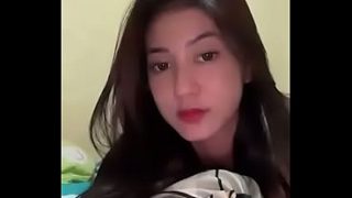 Cewek Indonesia live IG, goyang-goyang bikin ngiler