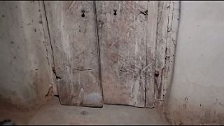 Desi village koki, kamar tidur, kakak tiri sama adik tiri ngewe bareng.