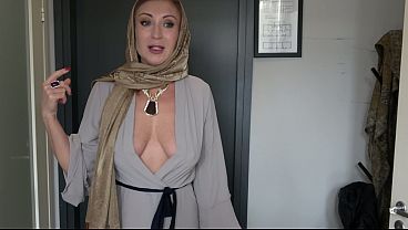 Ibu tiri berhijab montok digenjot habis-habisan sama anak tiri kontol besar
