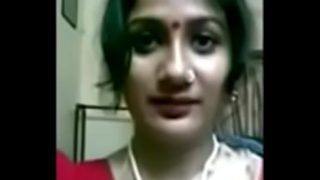 Desi istri Bengali montok, toket gede siap digoyang