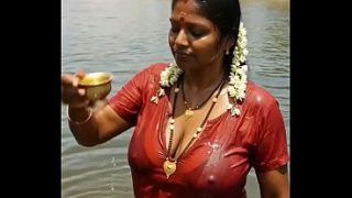 Desi bhabhi AI, siap digoyang sama pikiran mesummu