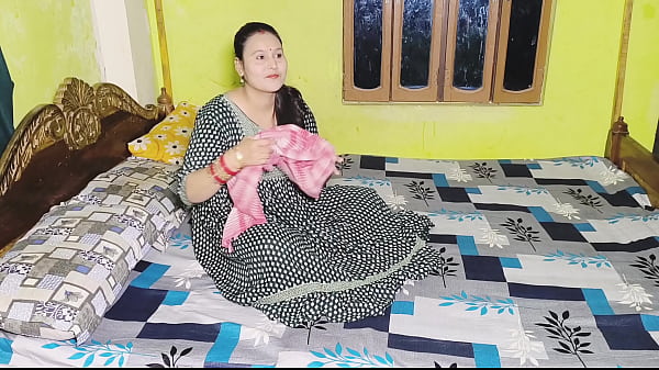 Desi ibu tiri ngewe sama anak tiri, full semangat liar