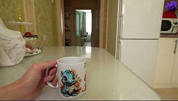 Pagi buta mulut mulus ibu tiri bikin merem melek.