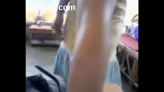 Pembantu India melayani kebutuhan seksual majikannya di rumah