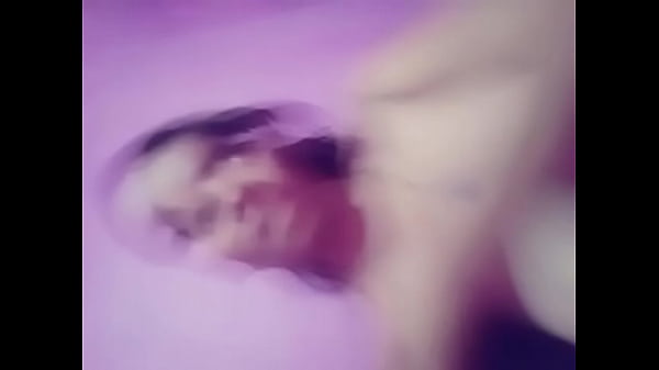 Wanita India, siap digoyang dan dinikmati dengan penuh gairah.