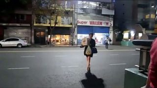 DI TENGAH PANDEMI DAN GEGERAN ROCK AND ROLL, DALAM KARANTINA PENUH, NYOKAP TEMENKU PERGI KE SUPERMARKET DAN NEMPEL DUA TIPE SIAPA AJA