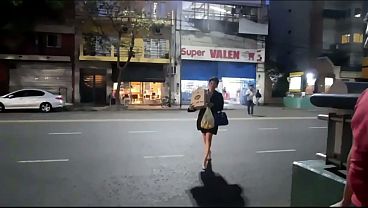 DI TENGAH PANDEMI DAN GEGERAN ROCK AND ROLL, DALAM KARANTINA PENUH, NYOKAP TEMENKU PERGI KE SUPERMARKET DAN NEMPEL DUA TIPE SIAPA AJA