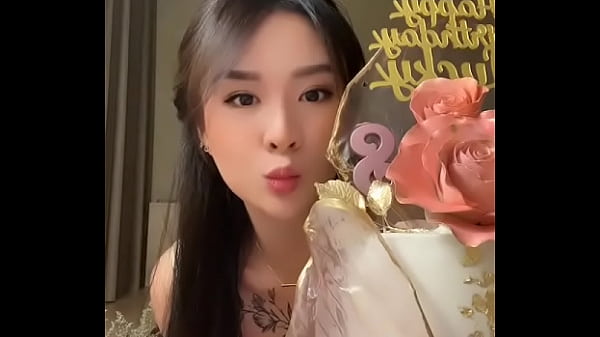 TikTok Nipslip Cina, bocah kecil kelihatan, bikin makin greget