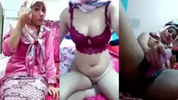 Yani Hijab Buka-Bukaan, Siap Dikocok Sampai Habis