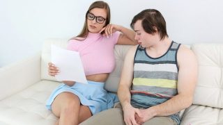 Ibu Muda – Pikiran Nakalku Cuma Mau Fokus Sama Kenzie Love, Nih