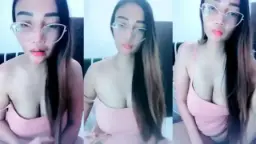 Uting coklat jembut tebel, memek Cella Mango basah nunggu digaruk.