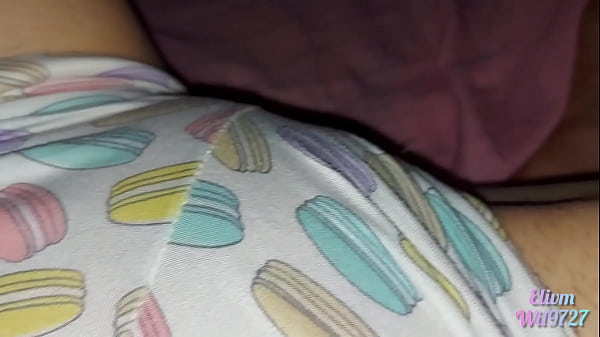 Ngentot desi sama temen suami, memek sempit basah | ngomong kotor bahasa Hindi | Elivm