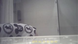 偷拍姐姐诗诗洗澡时那对嫩奶晃得我硬到不行